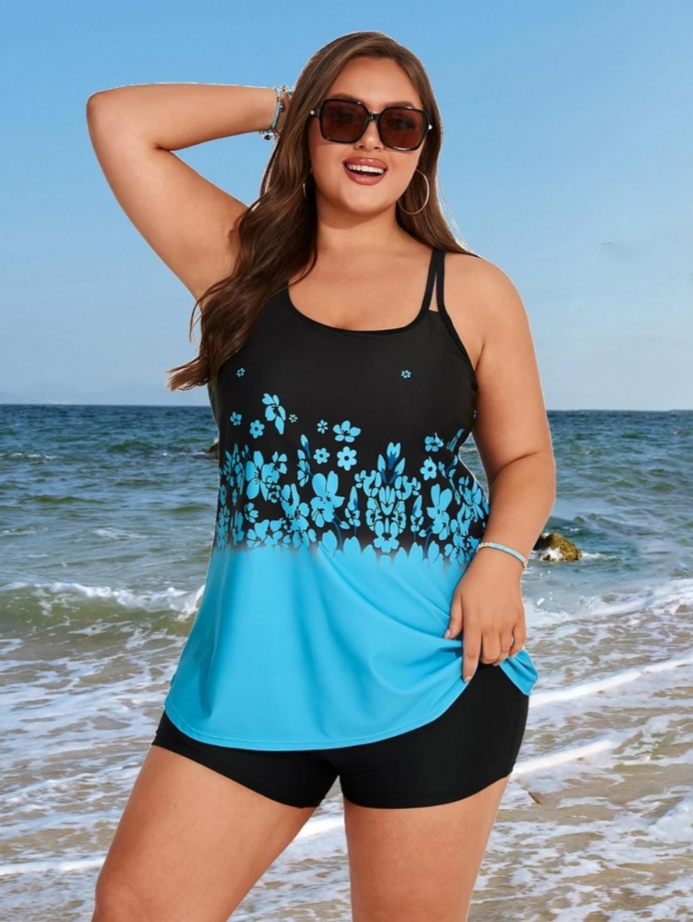 B2PRITY Tankini Top Floral Black and Blue New with Tags Size Medium